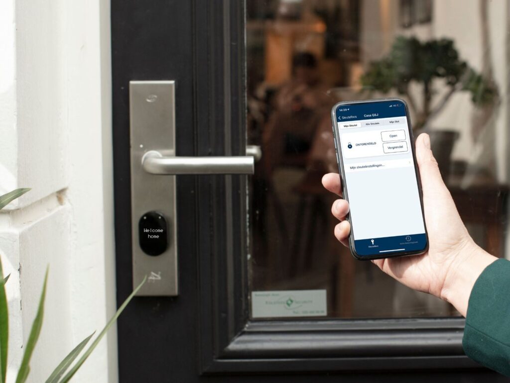 Fasilitas Smart Home System di Semua Unit Park Serpong: Apa Saja Fiturnya?